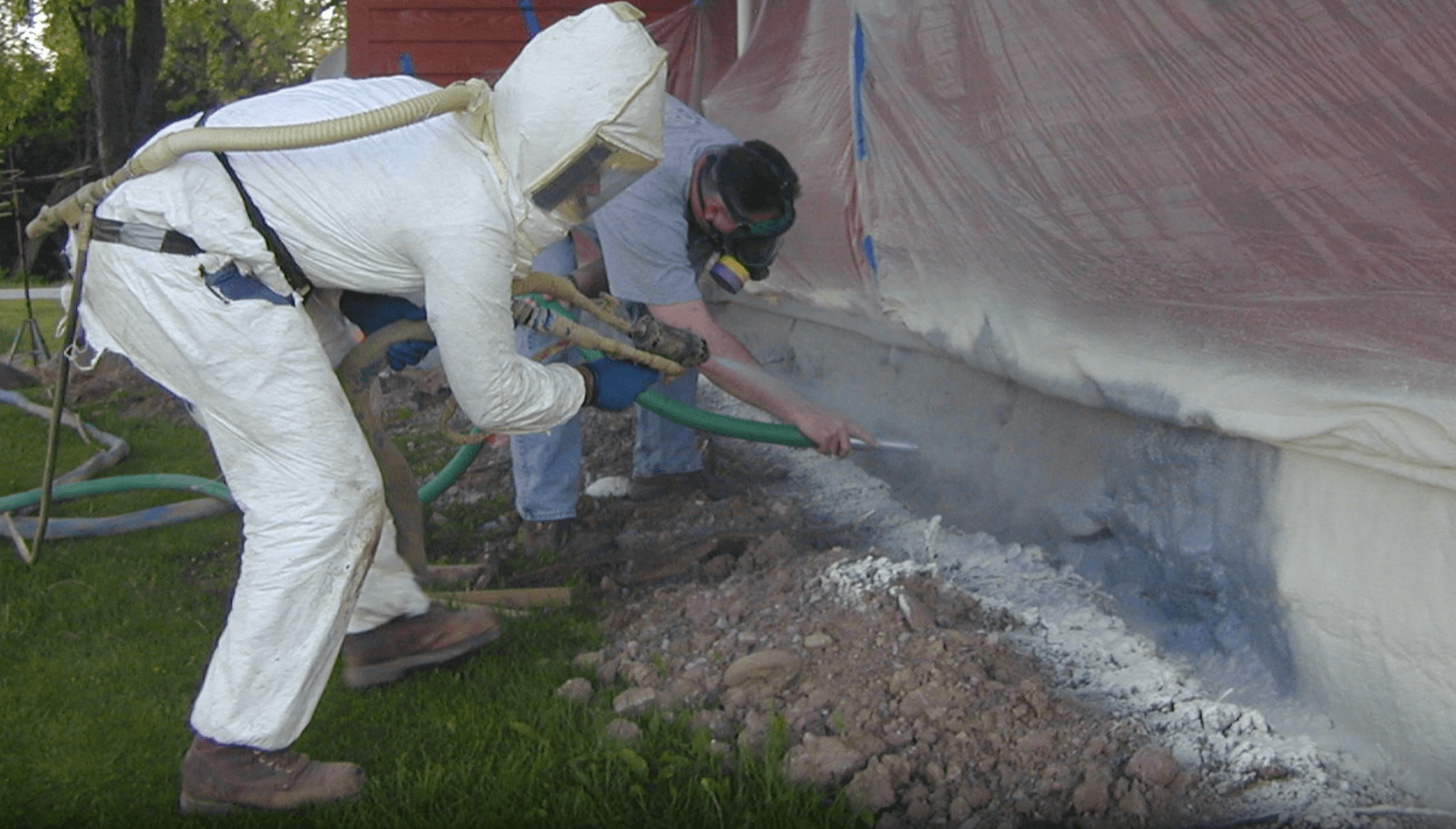 How to Become a Spray Foam Insulation Contractor: 6 Steps
