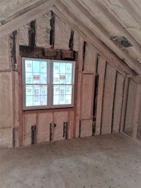 Closed-cell spray foam installation
